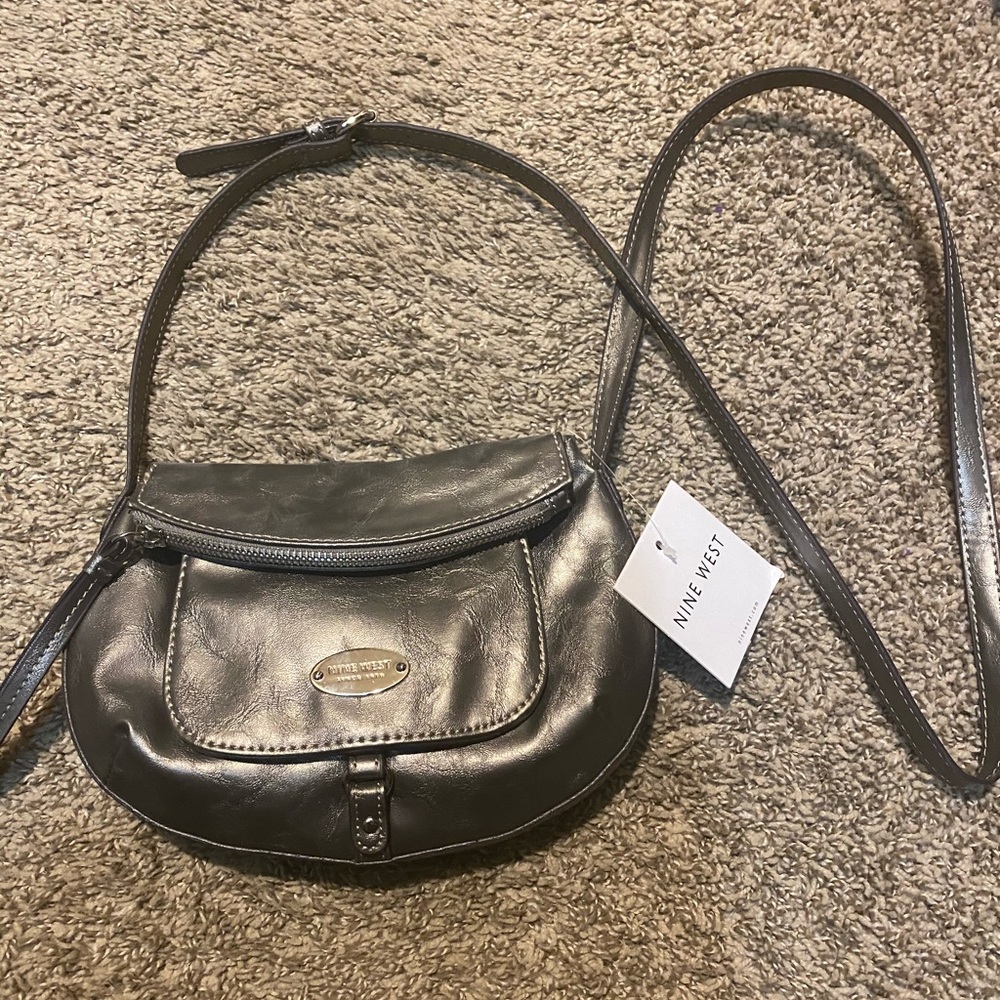 Crossbody purse